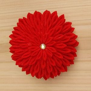Tsumami Flower Hair Clip Corsage Red